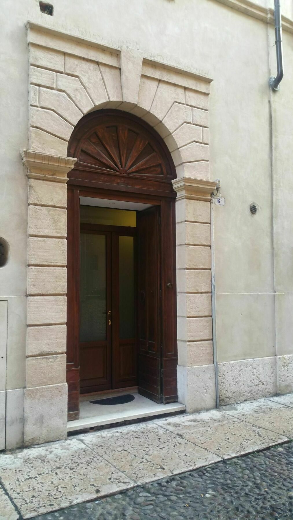 Palazzo Camozzini Apartments Verona Buitenkant foto
