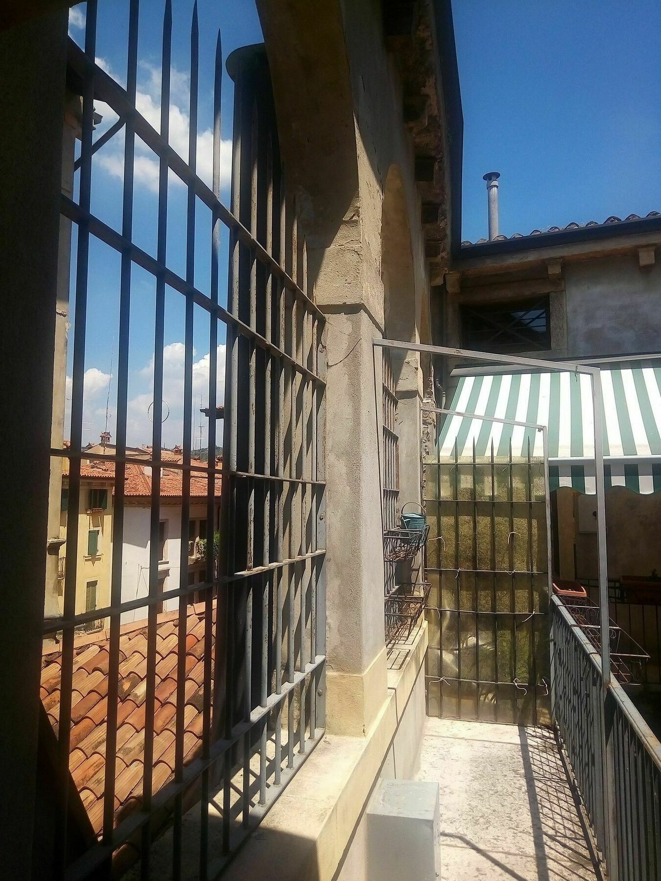 Palazzo Camozzini Apartments Verona Buitenkant foto